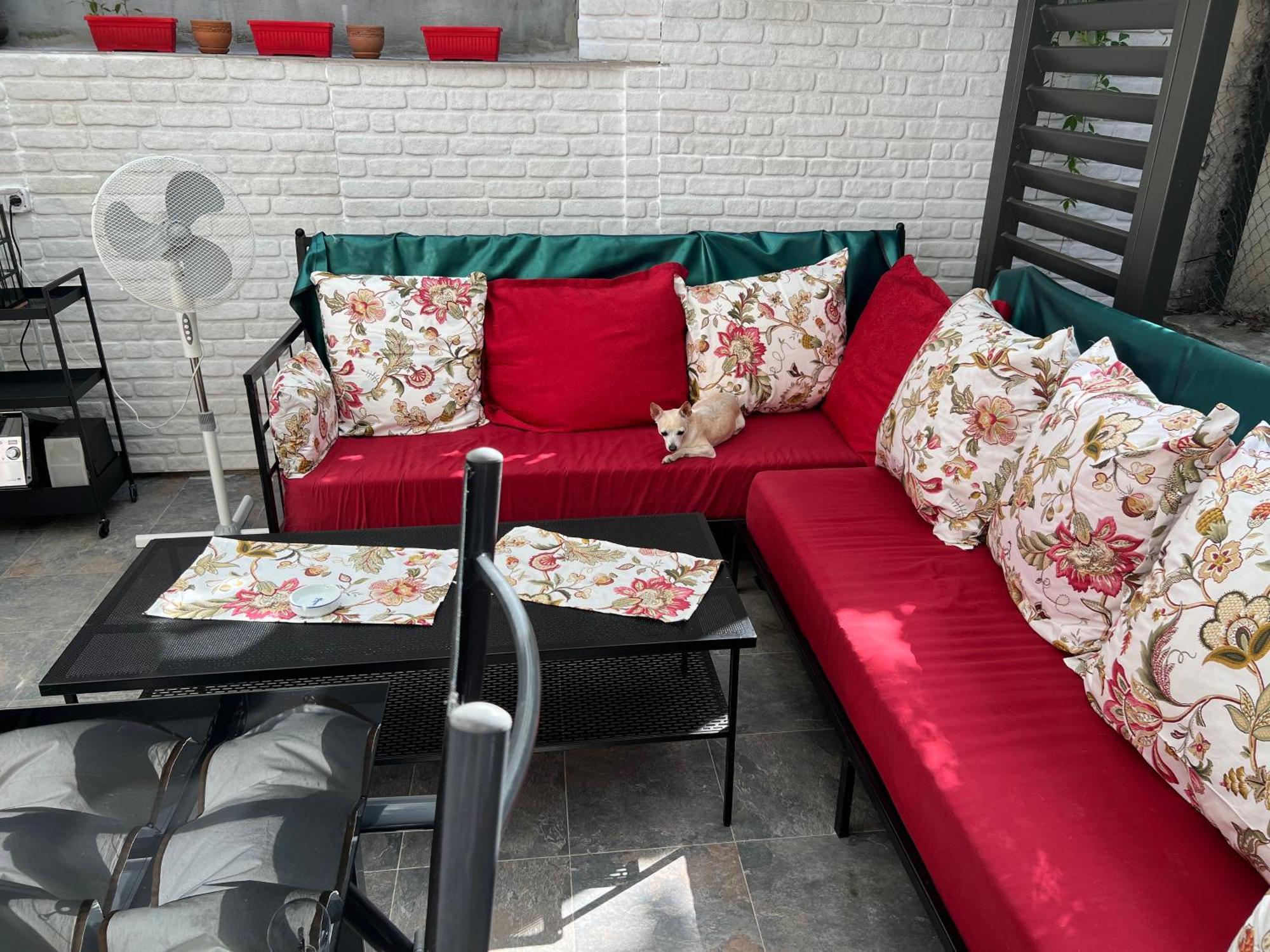 A Lovely 2 Bedroom Apartment In The Heart Of Sofia Exterior foto
