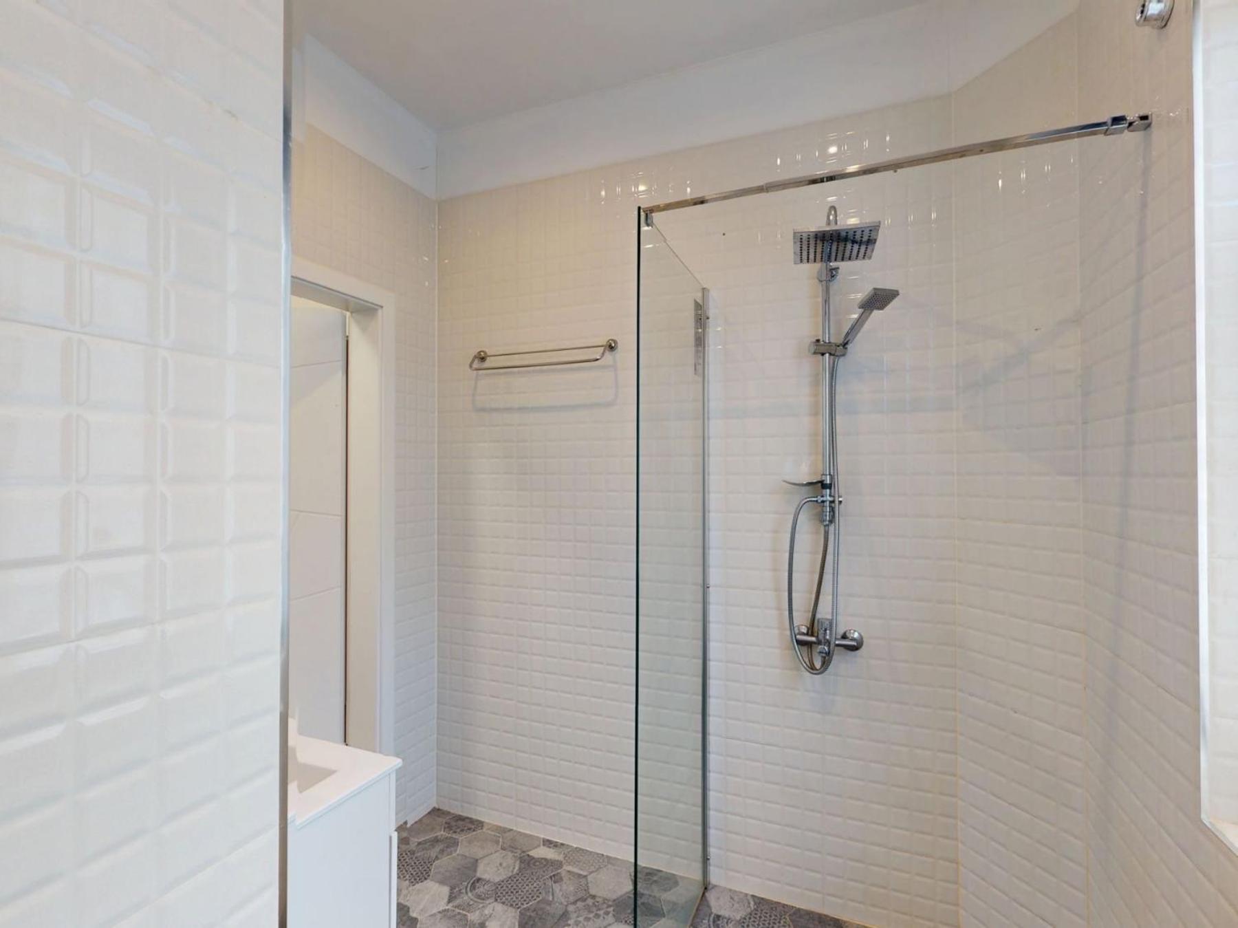 A Lovely 2 Bedroom Apartment In The Heart Of Sofia Exterior foto